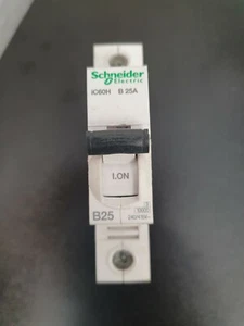 Schneider Electric MCB iC60H B25 - 25A - Picture 1 of 2