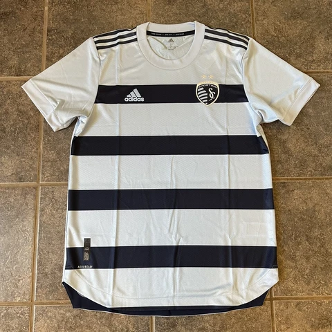 $130 Sporting Kansas City (Large) Authentic Home Jersey NWT GK1439 Cover