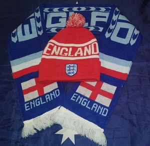 England Bommelmütze & Schal - Bild 1 von 3
