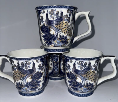 Tazas de café/té Gracie China by Coastline Imports Bone China con estampado de pavo real 4 Foto 1 de 4