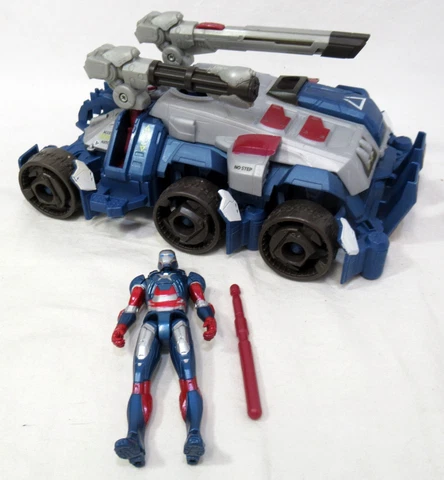 Hasbro Marvel Iron Man 3 Iron Patriot Assault Tank Vehicle & Figure Cover
