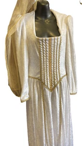 Deluxe Medieval Bride / Queen - Size 14 - Picture 1 of 7