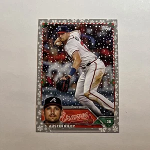 2023 Topps Holiday Metallic #H81 Austin Riley - Picture 1 of 2