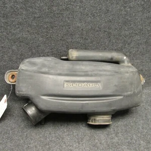 Subaru Legacy Outback 1997-1999 2,5 resonador de admisión de aire OEM 63628 - Imagen 1 de 3