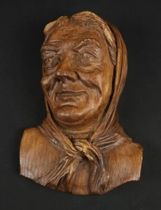 Vintage hollow Head of Elderly Woman 3-D Wall Hanging #F7 - Picture 1 of 1