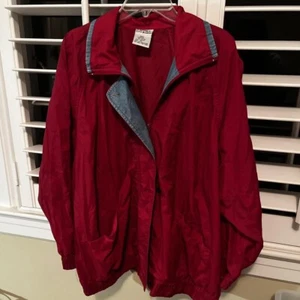 KORET Women's Size Medium Red Raincoat Windbreaker Lightweight Denim Detail Zip - Picture 1 of 6