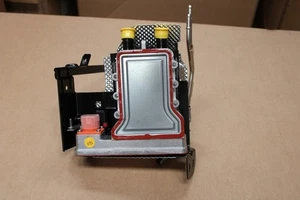 VW Skoda Seat Audi Hybrid Hochvoltheizung mit Halterung 5QF963231 - Bild 1 von 3