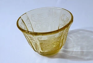 Federal Madrid Amber Depression Glass Jello Mold(s) Excellent Multiple Available - Picture 1 of 3