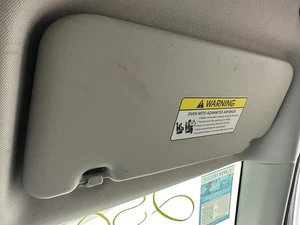 Passenger Right Sun Visor Canada Market Fits 21-24 SELTOS 2755634 - Bild 1 von 12