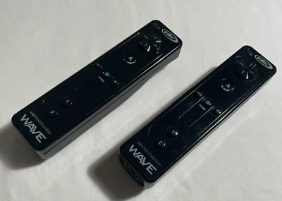 (2) Intec Wave Wireless Remote Controller For Nintendo Wii & Wii U - Image 1 of 4