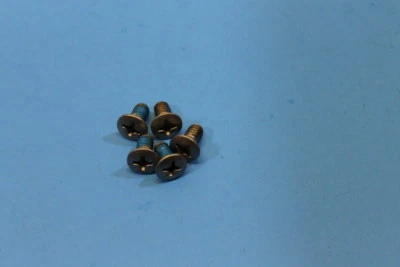 TORNILLOS POLARIS FREEDOM HURRICANE VIRAGE CANTIDAD 5 PIEZAS # 7515126 NUEVOS DE STOCK Foto 1 de 3