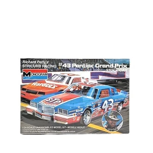 Monograma 2722 Richard Petty STP Racing #43 Pontiac Grand Prix 1:24 sellado de fábrica - Imagen 1 de 5