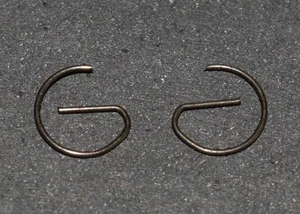Cox .15 Conquest Airplane Engine Piston Rod Retainer Clip (2) 15 - Picture 1 of 1