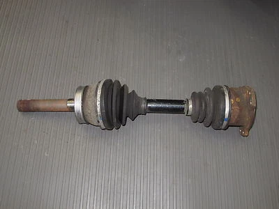 94 95 96 97 Nissan Truck 96-01 Pathfinder 97-01 Infiniti QX4 RH Front Axle Shaft - Imagem 1 de 3
