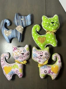 Set Of 4 Hand Made Plush Fabric Cats  - Picture 1 of 10