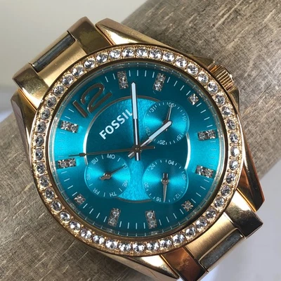 Fossil Women ES3385 Pave Fashion Day Date Gold Tone Quartz 37mm Watch 6 1/2" - Image 1 of 4