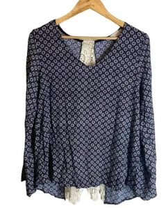 Altar’d State Boho-Bluse Damen schwarz Print Langarm Häkelrücken Oberteil M - Bild 1 von 5