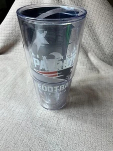 New England Patriots NFL Gridiron Tervis Tumbler 24oz - No Lid - EUC - Picture 1 of 6