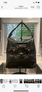 Echte Salvatore Ferragamo Gancini AQ-21 7777 schwarze Leder Schultertasche neu ohne Etikett! - Bild 1 von 20