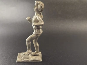 VTG Girl running Rawcliffe Pewter 1978 P Davis Miniature Signed - Picture 1 of 8