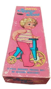 VINTAGE MATTEL TIPPEE TOES WHITMAN 1969 # 4755 PAPER DOLLS NEVER BEEN USED - Picture 1 of 14