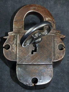 RENAISSANCE SCHLOSS NÜRNBERG MEISTER MARKE EISEN KLEEBLATT SCHLÜSSEL UM 1625 - Imagen 1 de 16