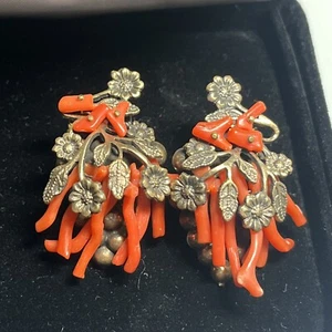 Orange Coral Earrings Screwback Vintage Jewelry Floral - Picture 1 of 10