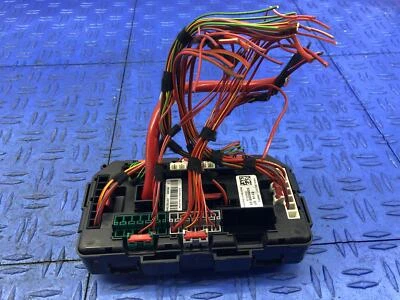 BMW 430I 2017-2020 maletero trasero montado cabina fusibles caja 9389068 OEM 2018 2019 Foto 1 de 4