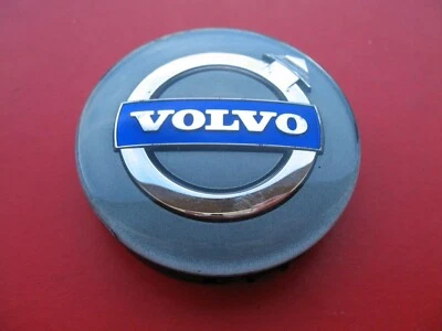 VOLVO XC90 XC60 V60 C30 S60 (1) TAPACUBOS TAPACUBOS TAPACUBOS TAPA CENTRAL ENCHUFE #8299 Foto 1 de 2
