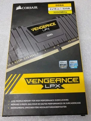 Corsair Vengeance LPX 32GB (16GBx2) DDR4-3200 Desktop Memory CMK32GX4M2E3200C16 - Image 1 of 3