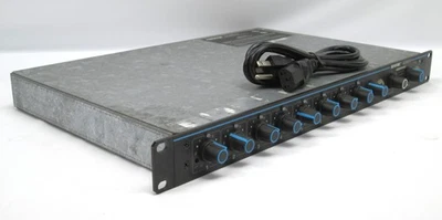 Shure SCM810 8-Channel Automatic Microphone Mixer – Rackmount Pro Audio Mixer - Image 1 of 4