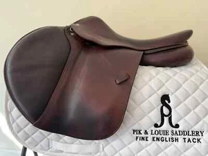 17.5 - 2016 Devoucoux Biarritz S, 2AA Flap, 4.5” Dot to Dot - Picture 1 of 11