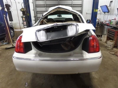 DRIVER LEFT POWER WINDOW MOTOR FRONT FITS 98-10 LINCOLN & TOWN CAR 9777580 - Image 1 of 4