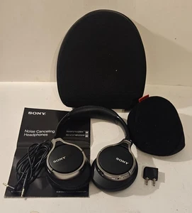 Sony MDR-10RDC Noise Canceling  Headphones - Black w/ case cable & Manual - Picture 1 of 7