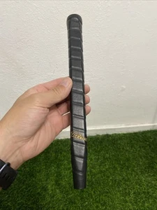 Nice! Original Pulled Titleist SC Bullseye Scotty Cameron Putter Grip - Picture 1 of 13
