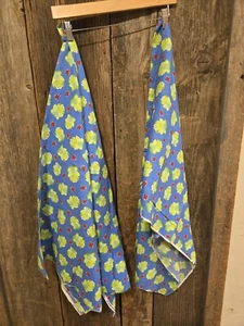 2 Pieces Fabric Blue With Green Frogs & Red Ladybugs Aproximately 44x32 44x65 - Picture 1 of 9