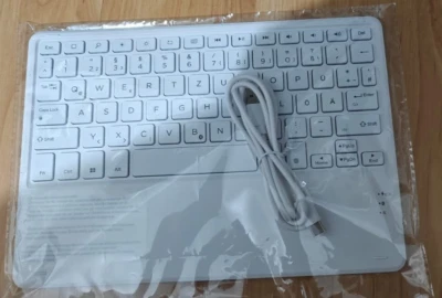NEW SLIM WIRELESS BLUETOOTH KEYBOARD FOR MAC IPAD ANDROID PHONE TABLET PC UK - Image 1 of 2