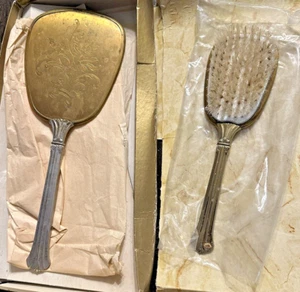 Vintage Handheld Vanity Mirror and Hairbrush Set Gold Floral Design Beautiful - Picture 1 of 9