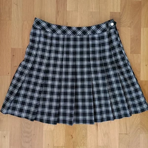 Roch, Minirock, Gr. 42, Divided H&M - Bild 1 von 3