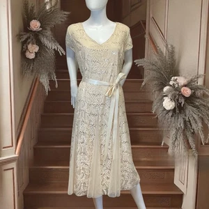 Candalite Women's Brand Creamy Beige Lace Sequin Midi Dress Size 2XL NWT Formal - Picture 1 of 4