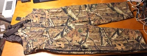 RedHead Insulated Camo Hunting Bibs Overalls Men’s L – Mossy Oak Style - Picture 1 of 13