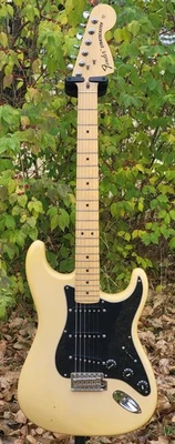 2006 60th Anniversary Standard American Stratocaster - Vintage Blonde w/ Case - Image 1 of 4