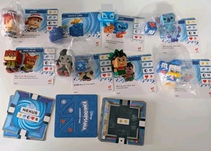 Funko Disney Kingdomania Set Of 8 Characters/ Cards Glitch Stitch & Genie's Lamp - Picture 1 of 5