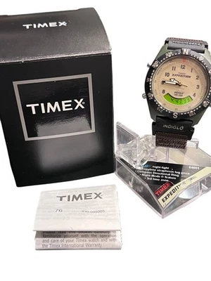 Timex T84601 Expedition Indiglo Reloj Corona Conjunto Combo Reloj Nuevo Con Caja. Foto 1 de 4