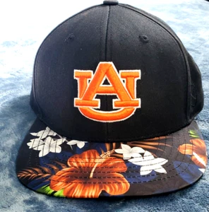 Sombrero trasero a presión negro Auburn Tigers con detalles tropicales - Marca Top of the World - Imagen 1 de 11