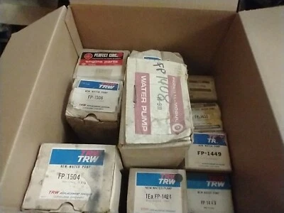 LOT OF 10 TRW FEDERAL MOGUL WATER PUMPS U.S.A. MADE - Изображение 1 из 3