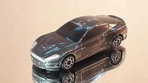 Aston Martin DBS - James Bond 007 - Tic Toc - Grey - Picture 1 of 9