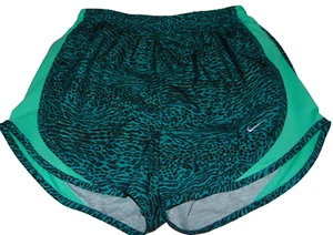 ~LN Damen NIKE Leopardenmuster Dri-Fit Shorts mit Innenfutter! Gr. S super süß FS:) - Bild 1 von 3