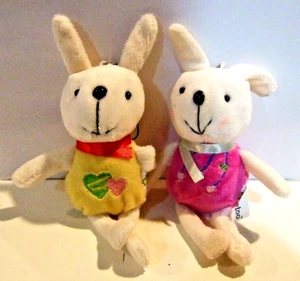 Lot of 2 Soft Plush Bunnies For Phone, Purse, Backpack Charm Strap - NWOT (#14) - Zdjęcie 1 z 4