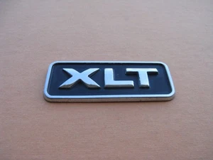 01 02 03 04 05 06 07 FORD ESCAPE XLT REAR EMBLEM LOGO BADGE SIGN SYMBOL A46316 - Picture 1 of 2